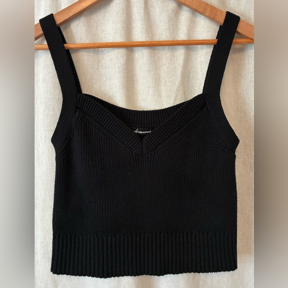 Olivaceous Tank Top Womens M Black Knit 100% Cotton Sleeveless Cropped V-Neck